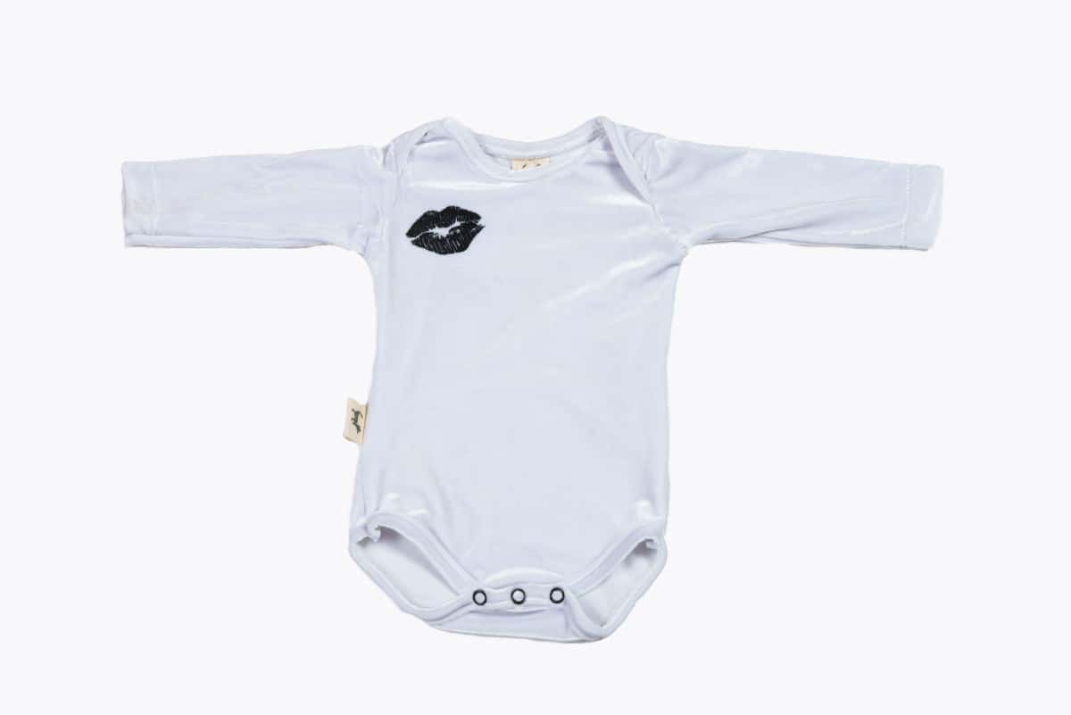 'Kiss Me' Velvet Body