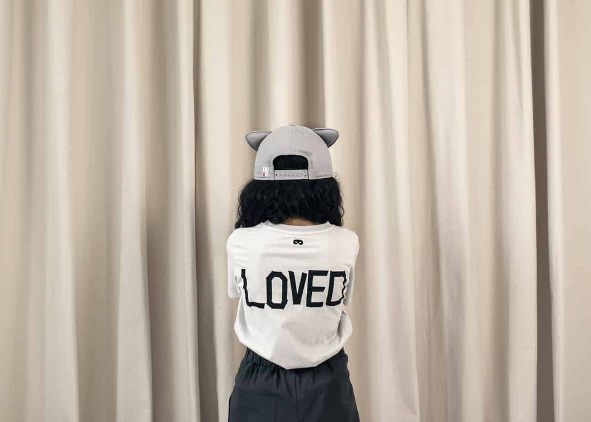 Short Sleeve Fin T-Shirt - Grey, Loved